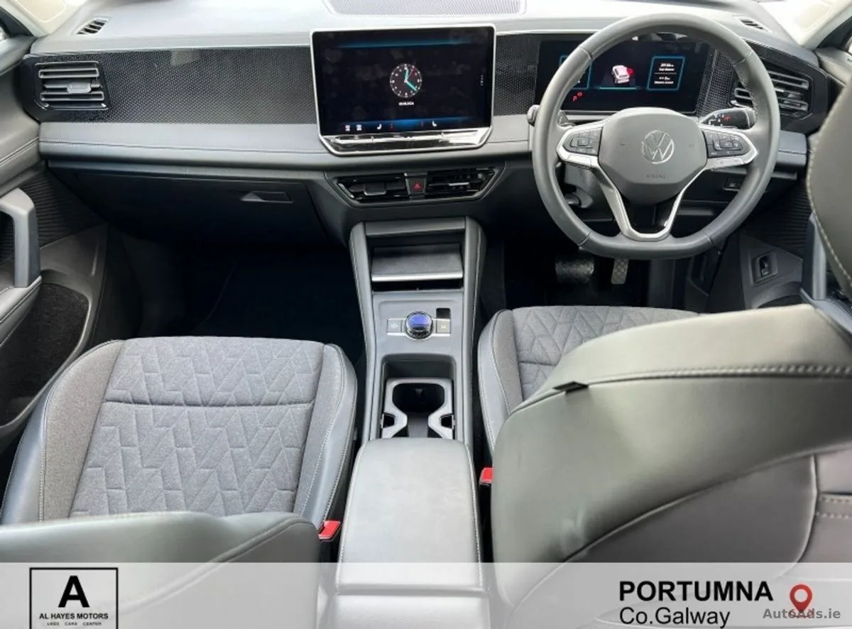 2024 Volkswagen Tiguan – photo 2