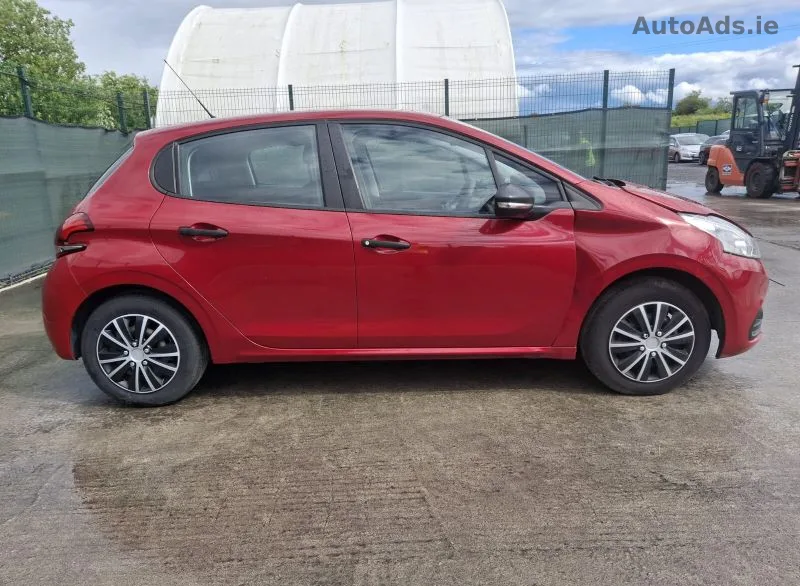 2017 Peugeot 208 – photo 5