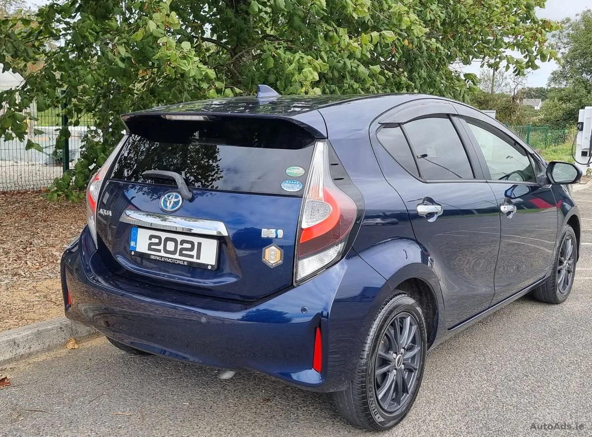 2021 Toyota Aqua – photo 9