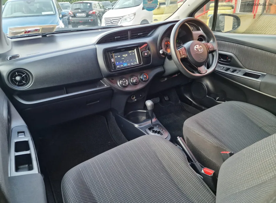 2018 Toyota Yaris – photo 12