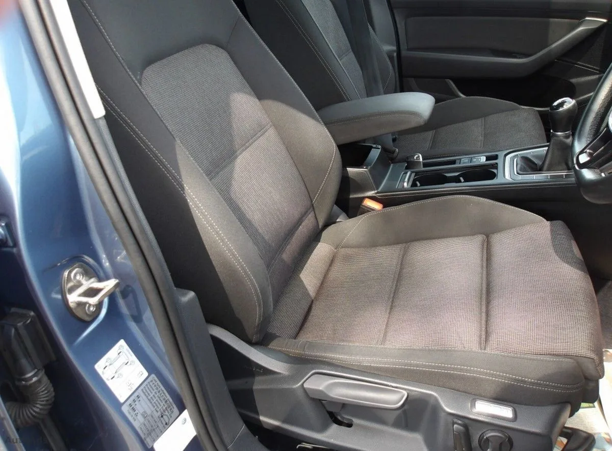 2016 Volkswagen Passat – photo 14