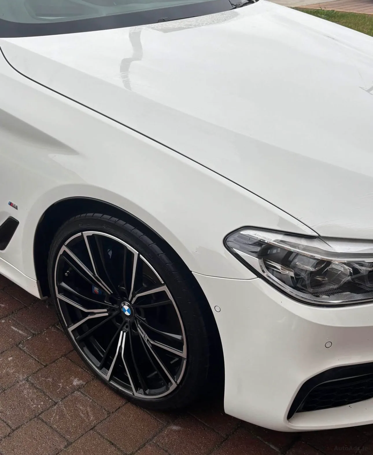 2017 BMW 5 Series – photo 3