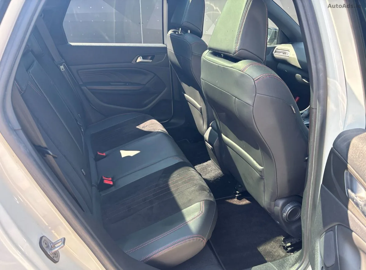 2015 Peugeot 308 – photo 10