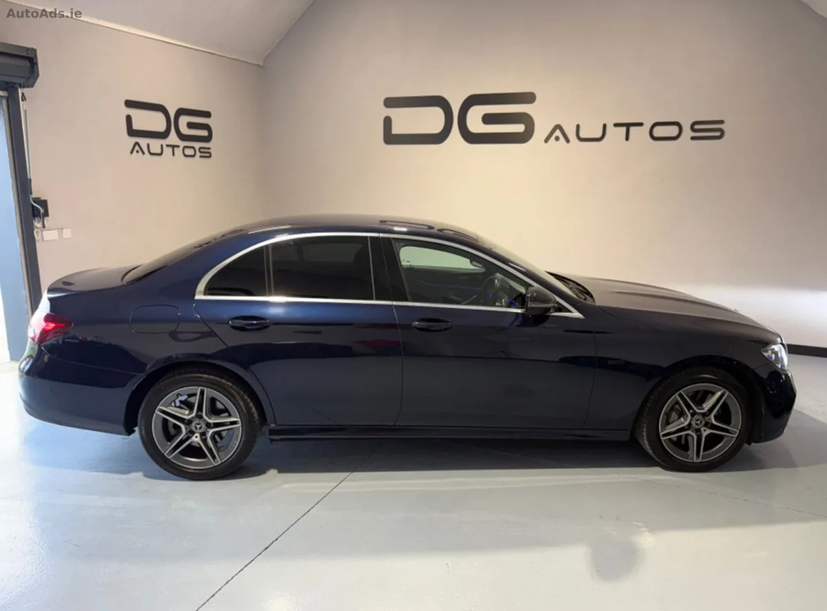 2021 Mercedes-Benz E-Class – photo 2