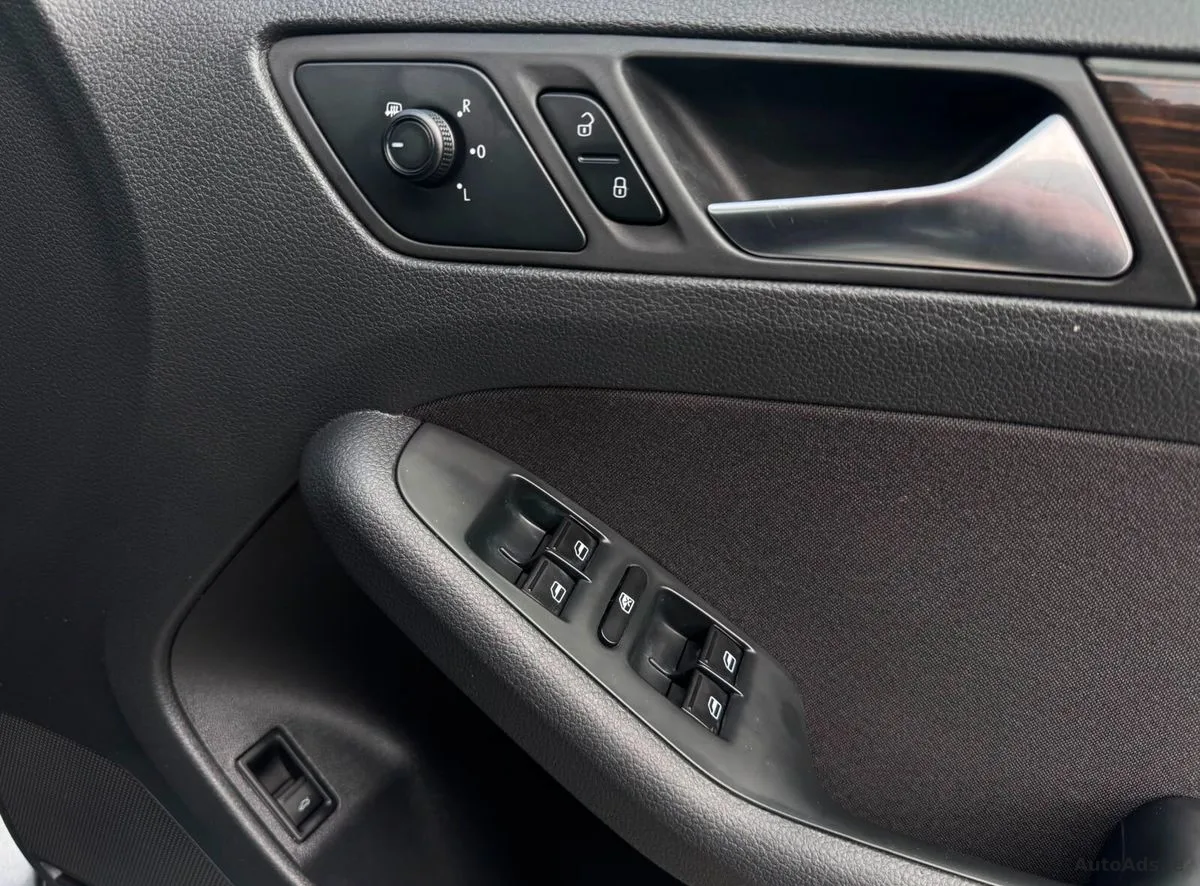 2016 Volkswagen Jetta – photo 11