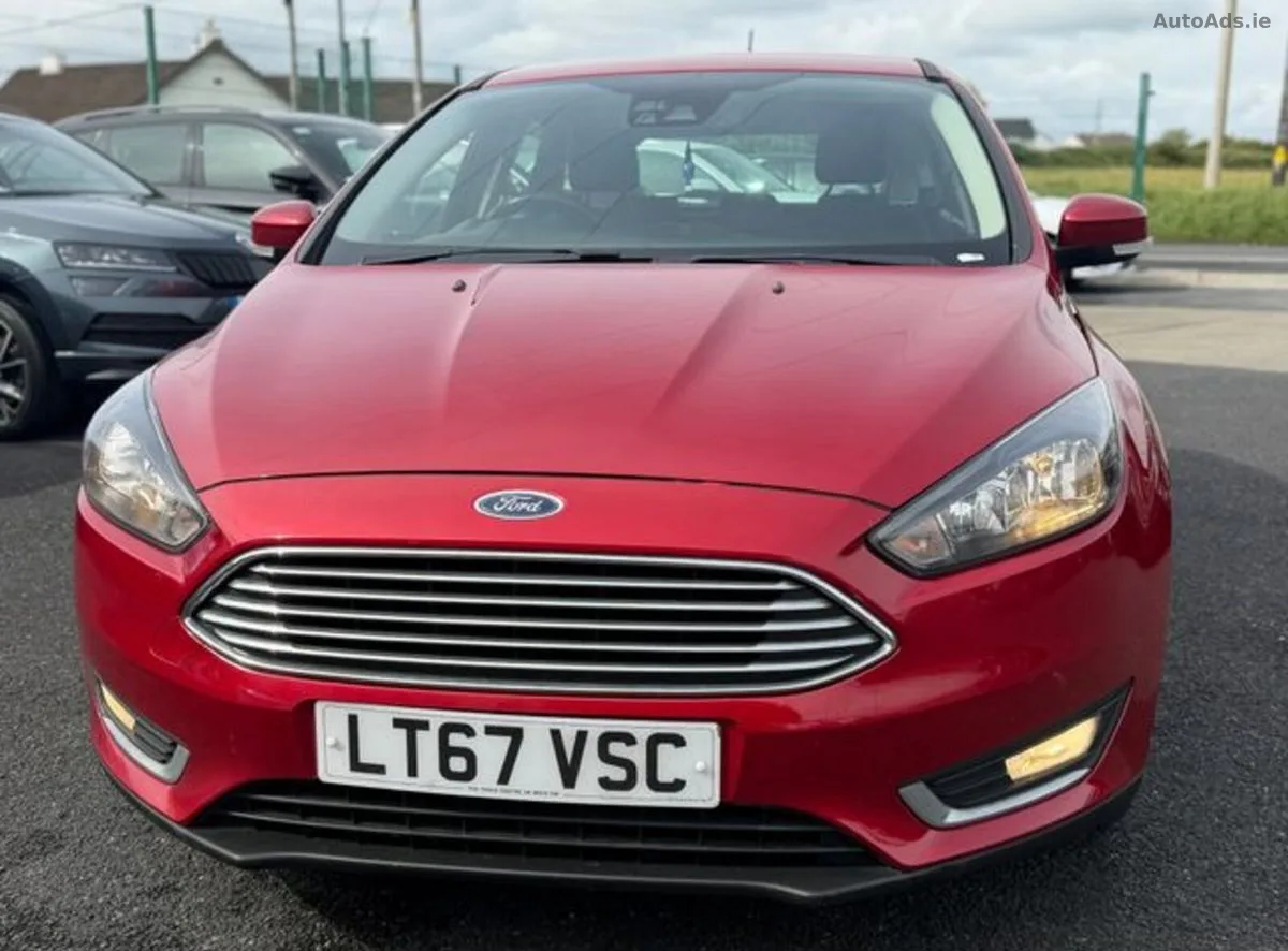 2017 Ford Focus – photo 3