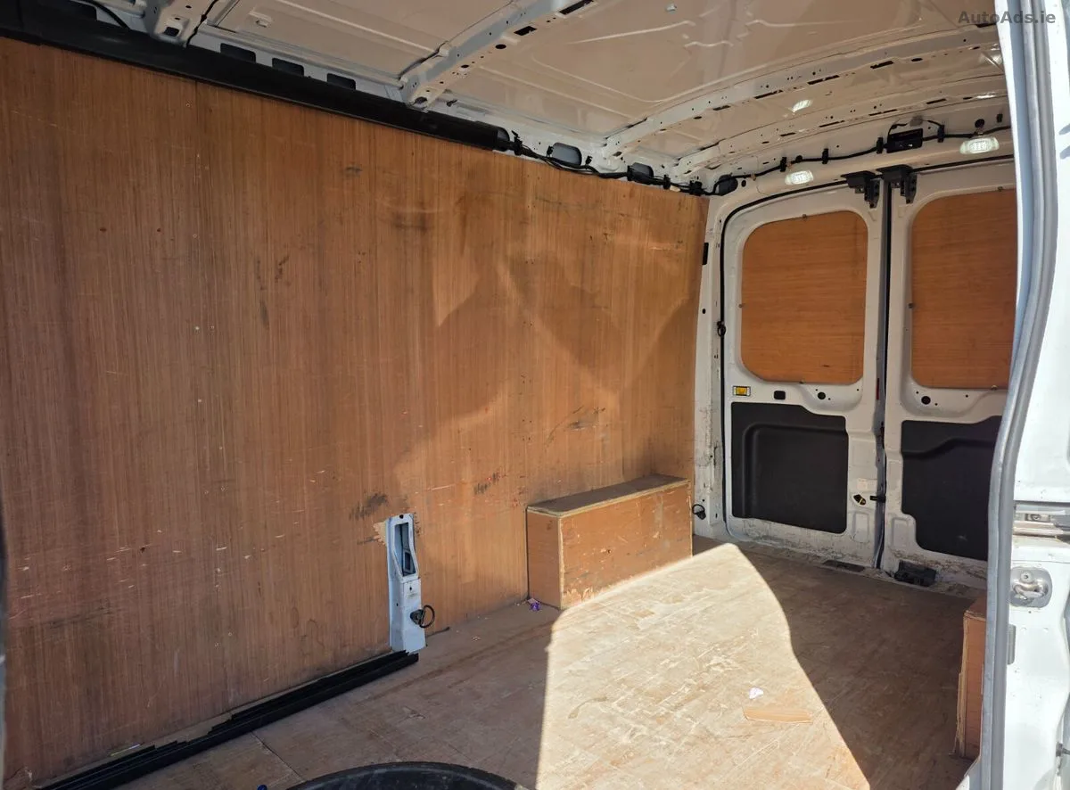2022 Ford Transit – photo 9