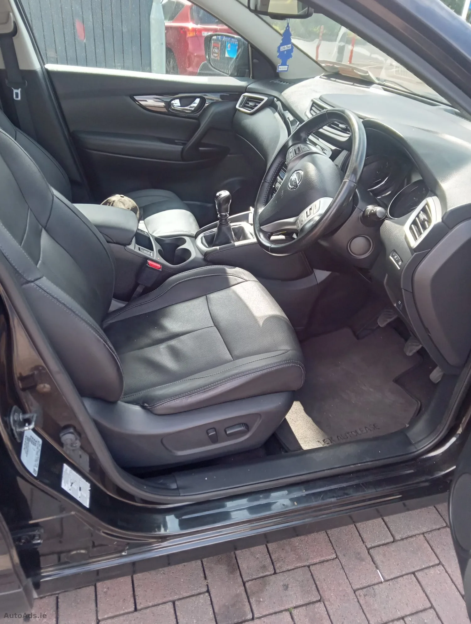 2015 Nissan Qashqai – photo 4