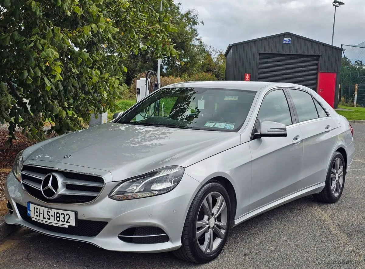 2015 Mercedes-Benz E-Class – photo 2