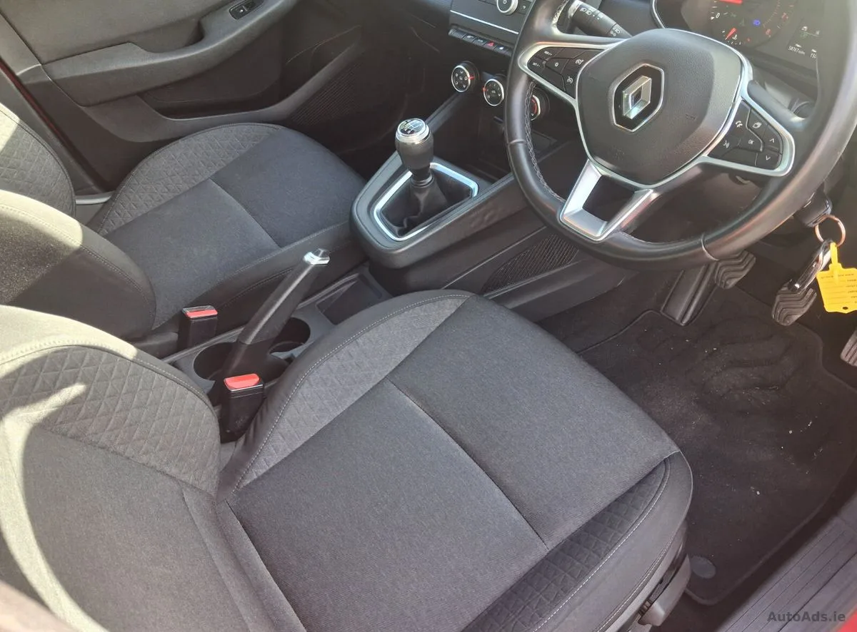 2020 Renault Clio – photo 16