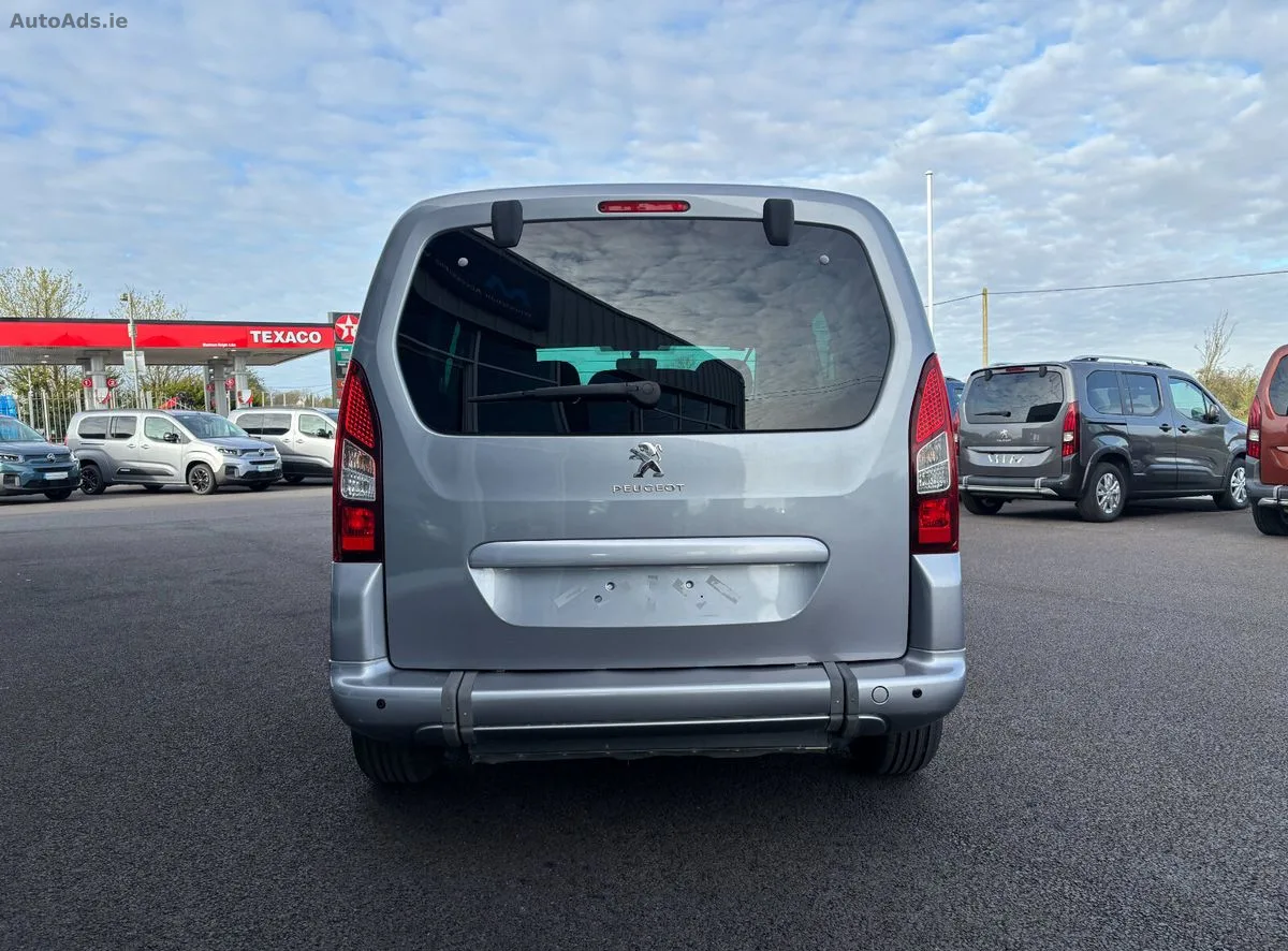 2017 Peugeot Partner – photo 6