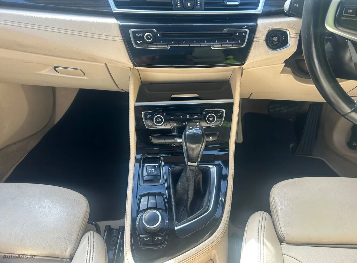 2015 BMW 2-Series – photo 17