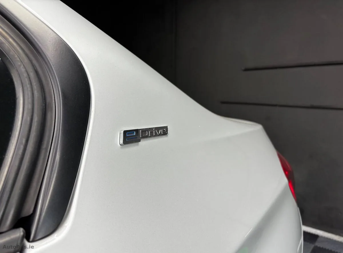 2019 BMW 3-Series – photo 9