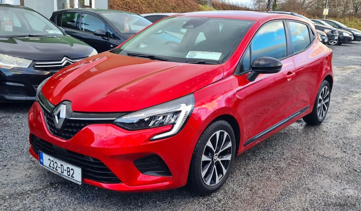 2023 Renault Clio – photo 2