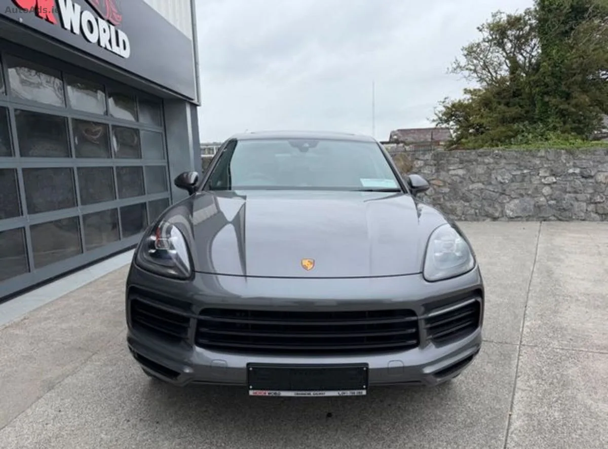2023 Porsche Cayenne – photo 6