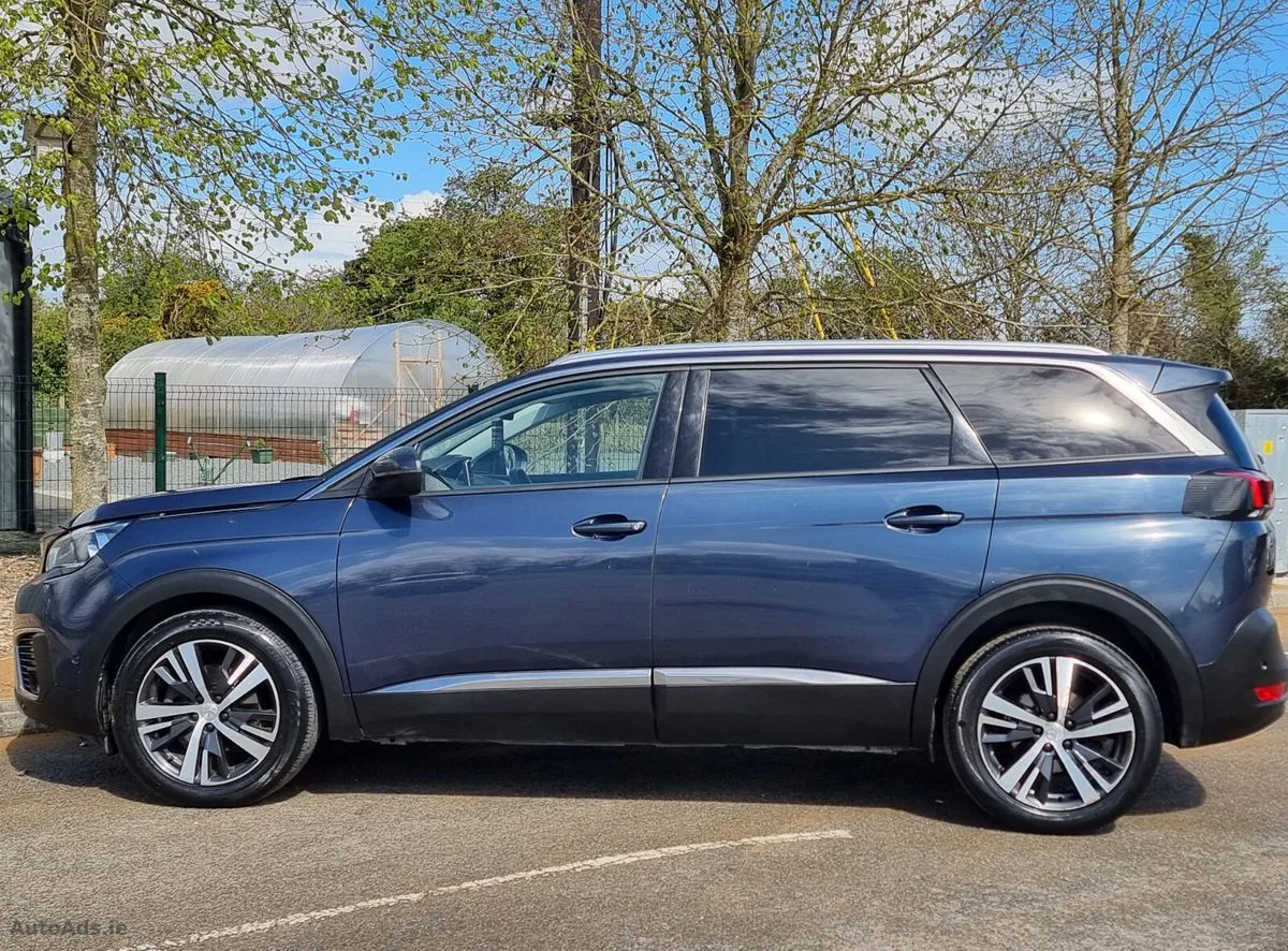 2019 Peugeot 5008 – photo 9