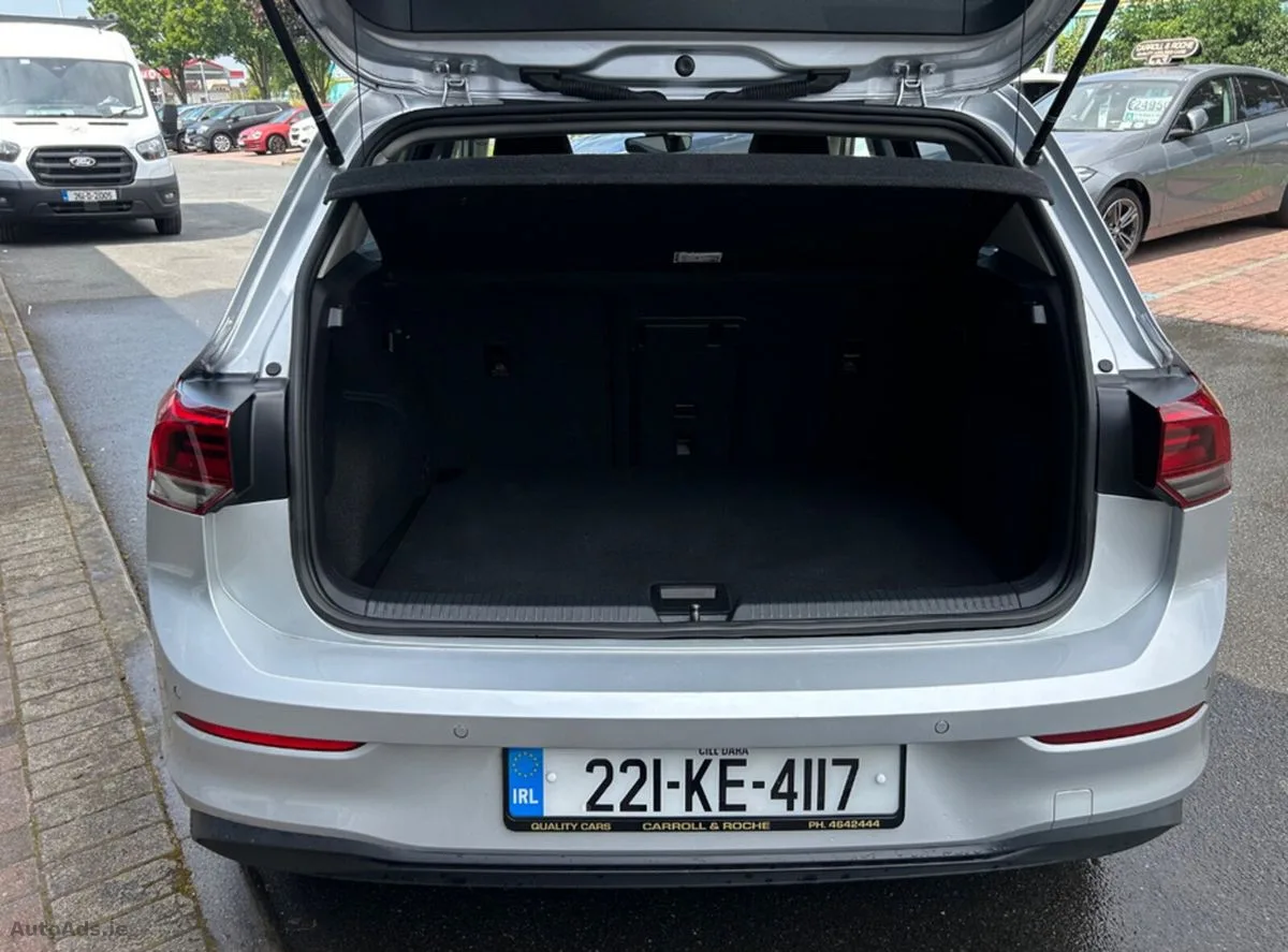 2022 Volkswagen Golf – photo 15