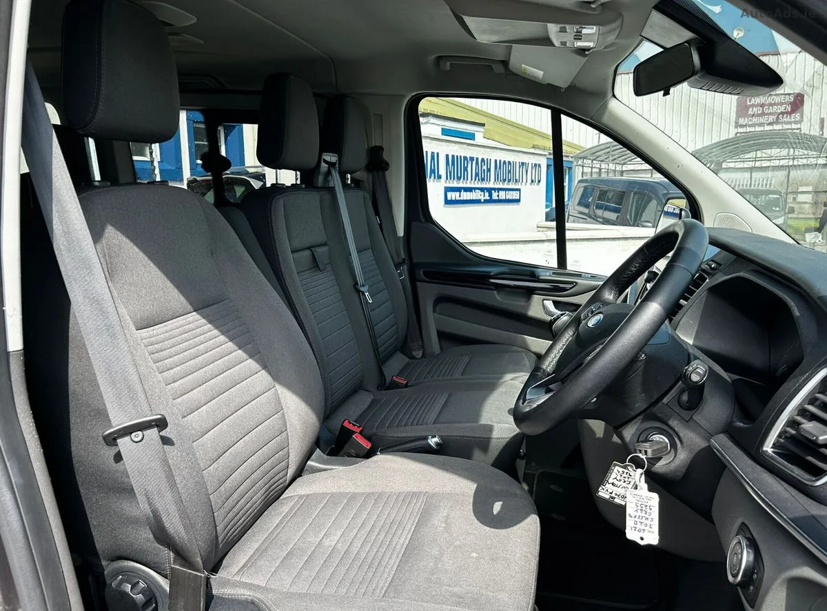 2021 Ford Tourneo Custom – photo 16