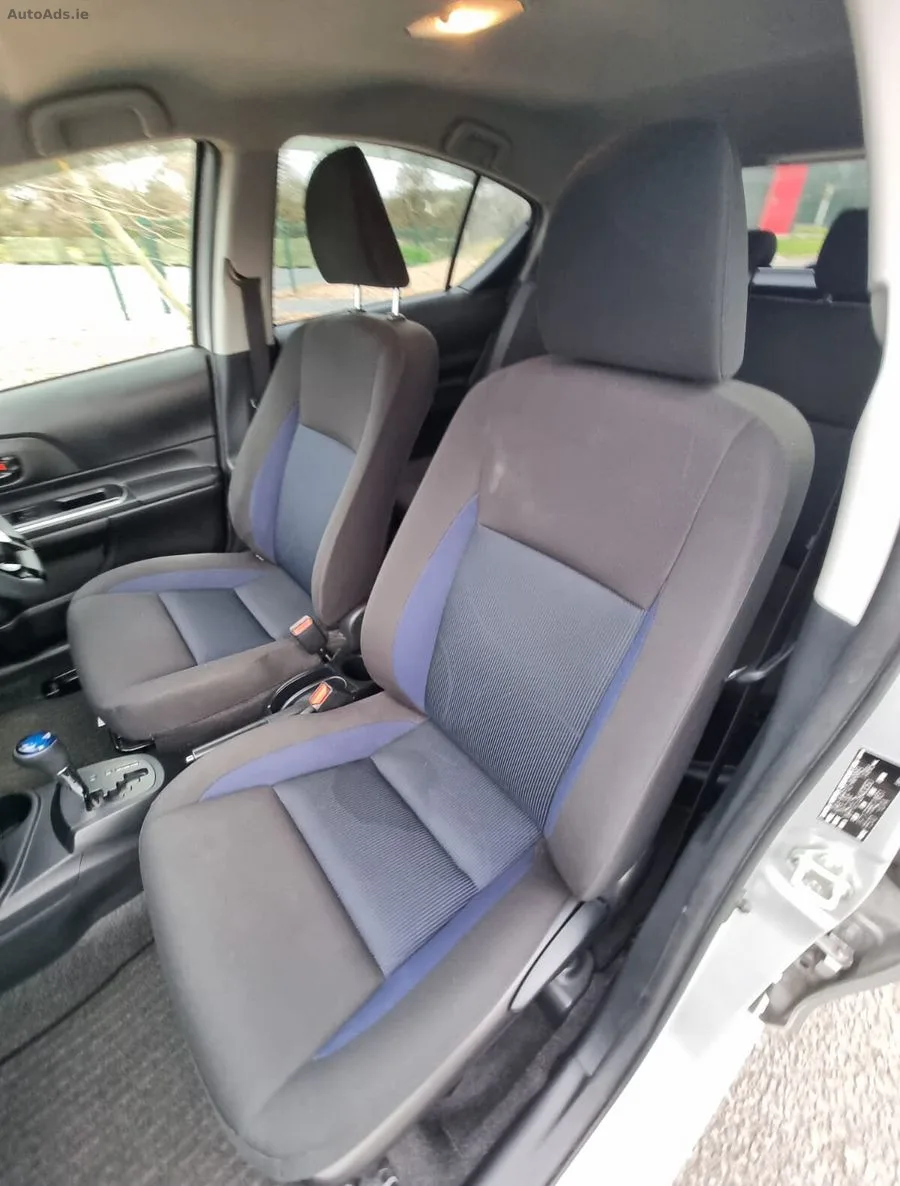 2019 Toyota Aqua – photo 16