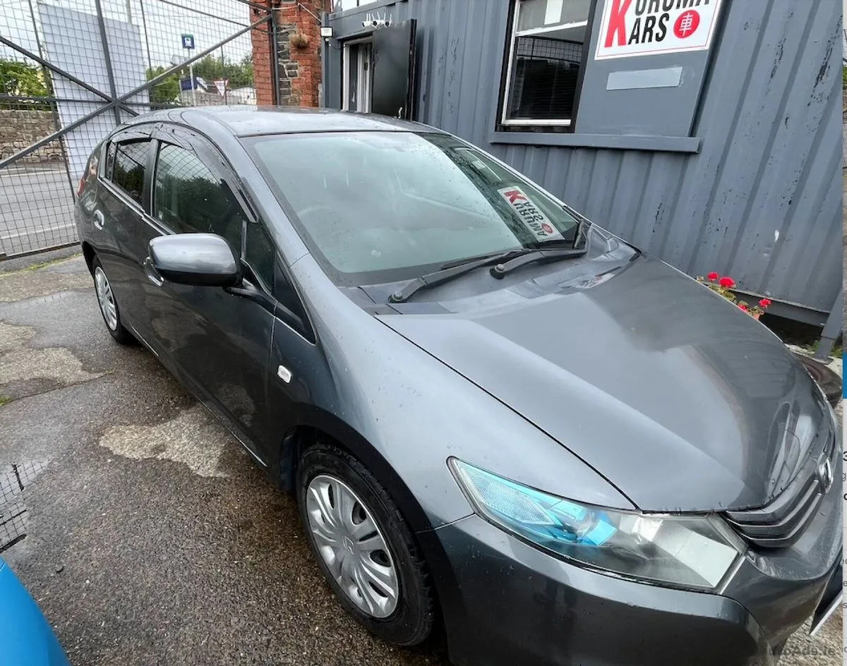 2011 Honda Insight – photo 2