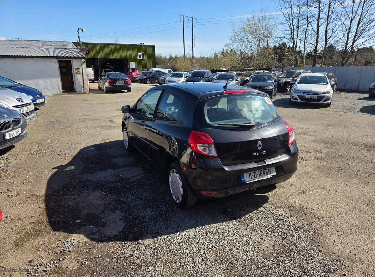 2011 Renault Clio – photo 11