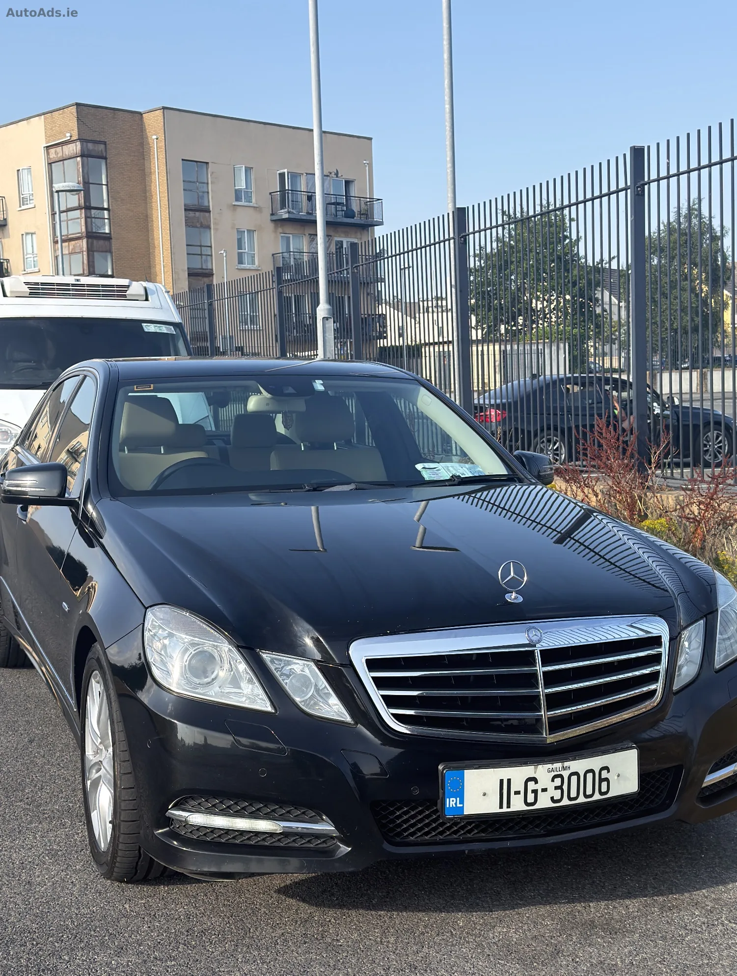 2011 Mercedes-Benz E-Class – photo 1