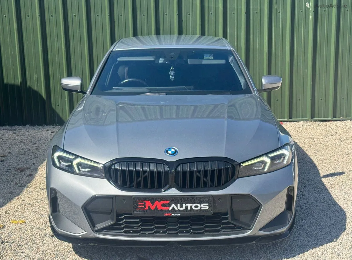 2023 BMW 3-Series – photo 4