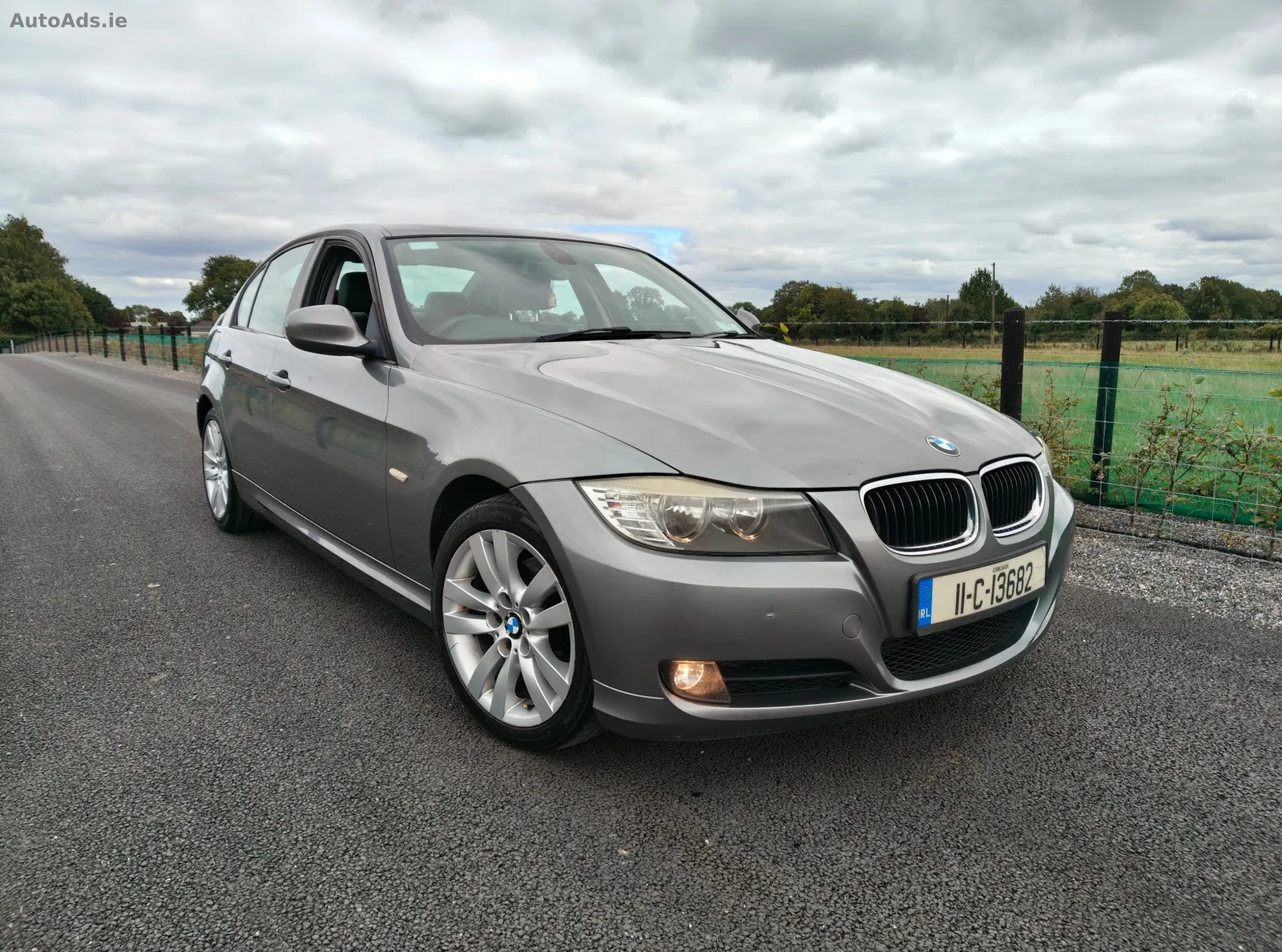 2011 BMW 3 Series