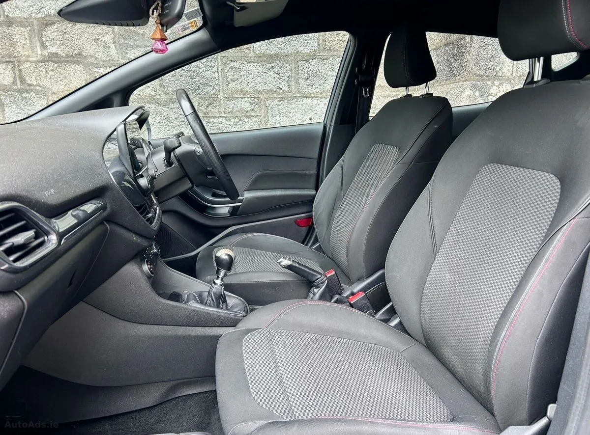 2018 Ford Fiesta – photo 12