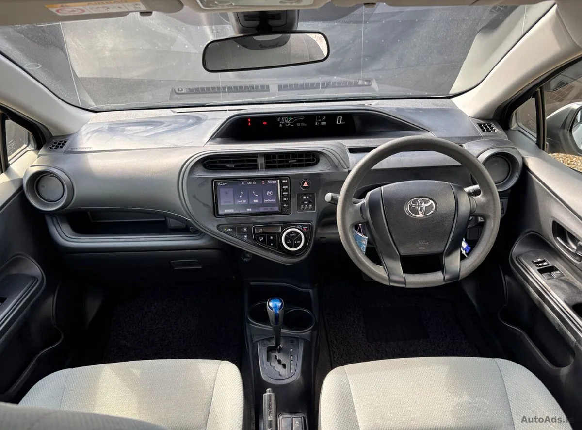 2020 Toyota Aqua – photo 11