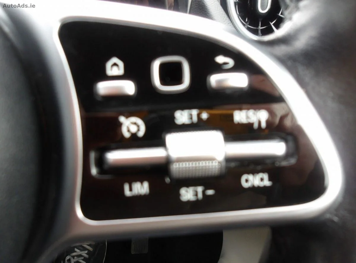 2022 Mercedes-Benz GLA – photo 6