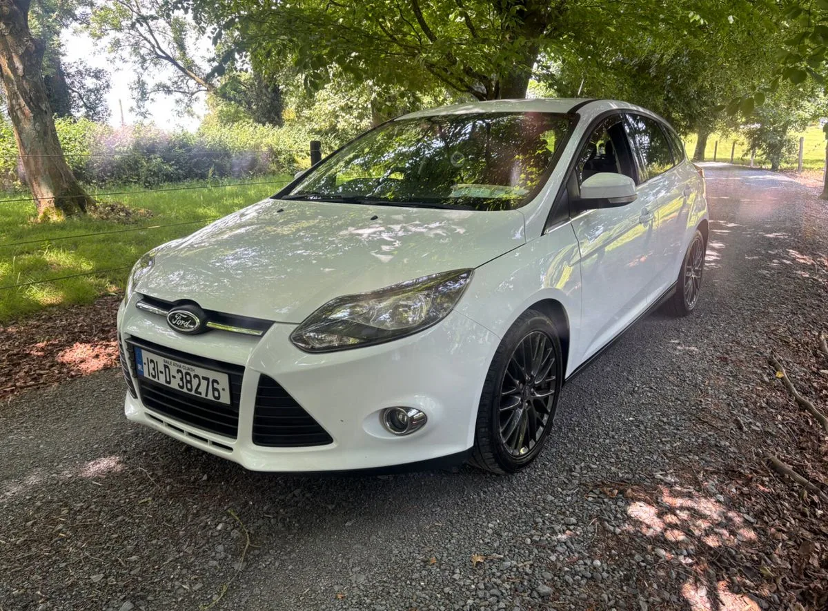 2013 Ford Focus – photo 2