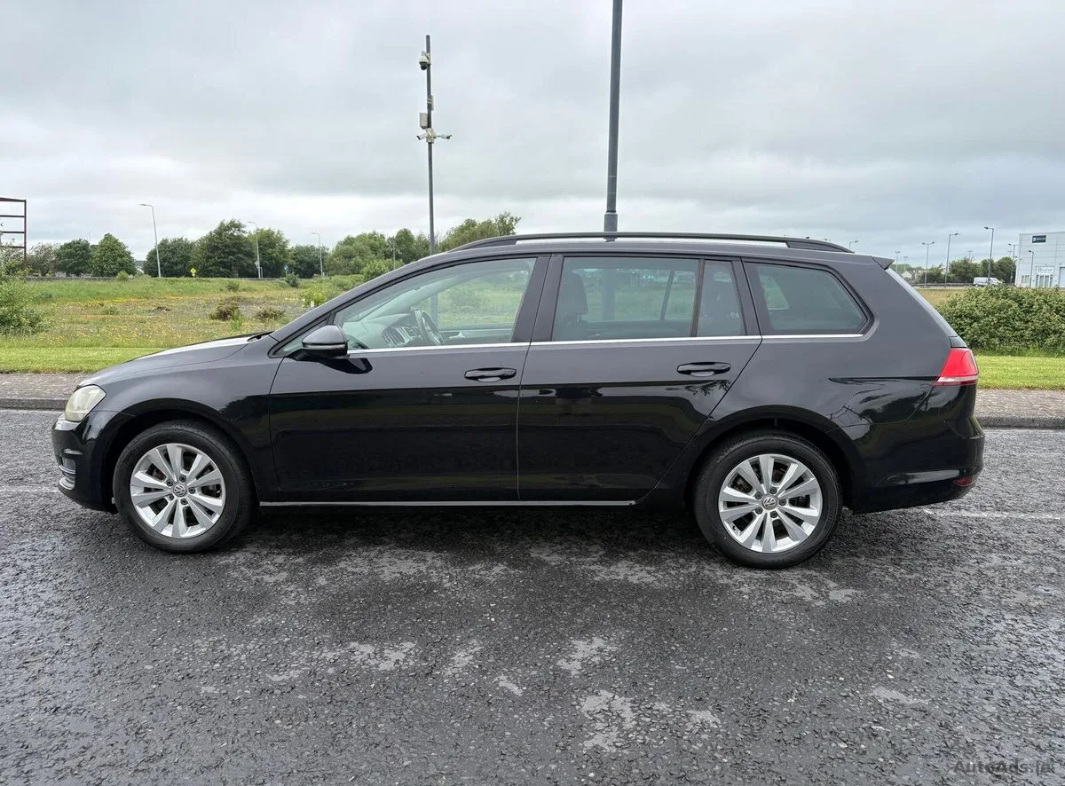 2014 Volkswagen Golf – photo 2