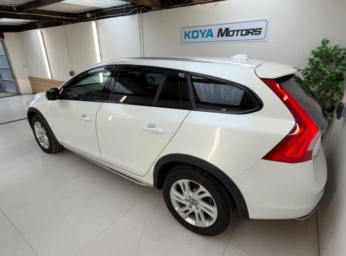 2017 Volvo V60 – photo 9