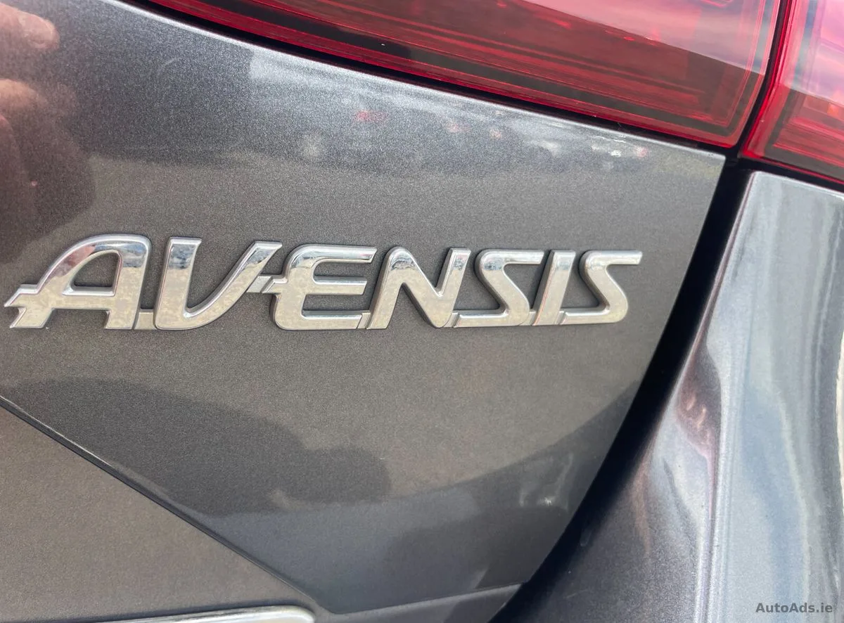 2016 Toyota Avensis – photo 16