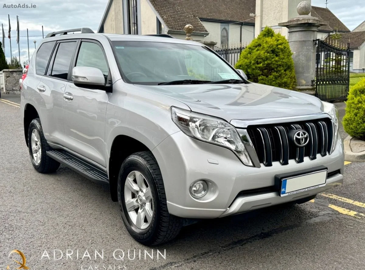 2016 Toyota Land Cruiser – photo 4