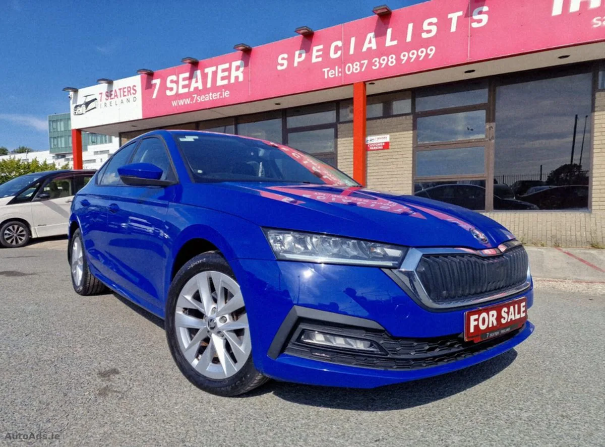 2021 Skoda Octavia – photo 3