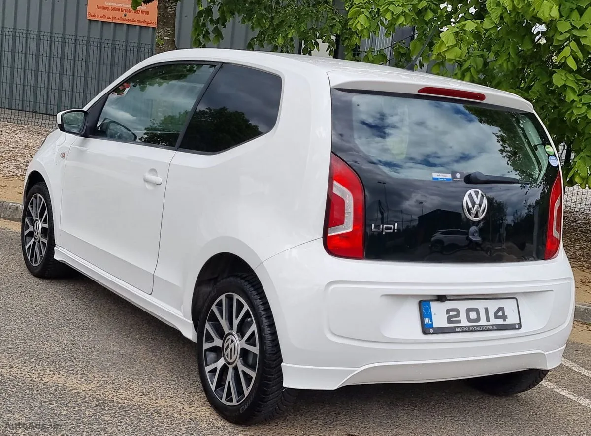 2014 Volkswagen up! – photo 4