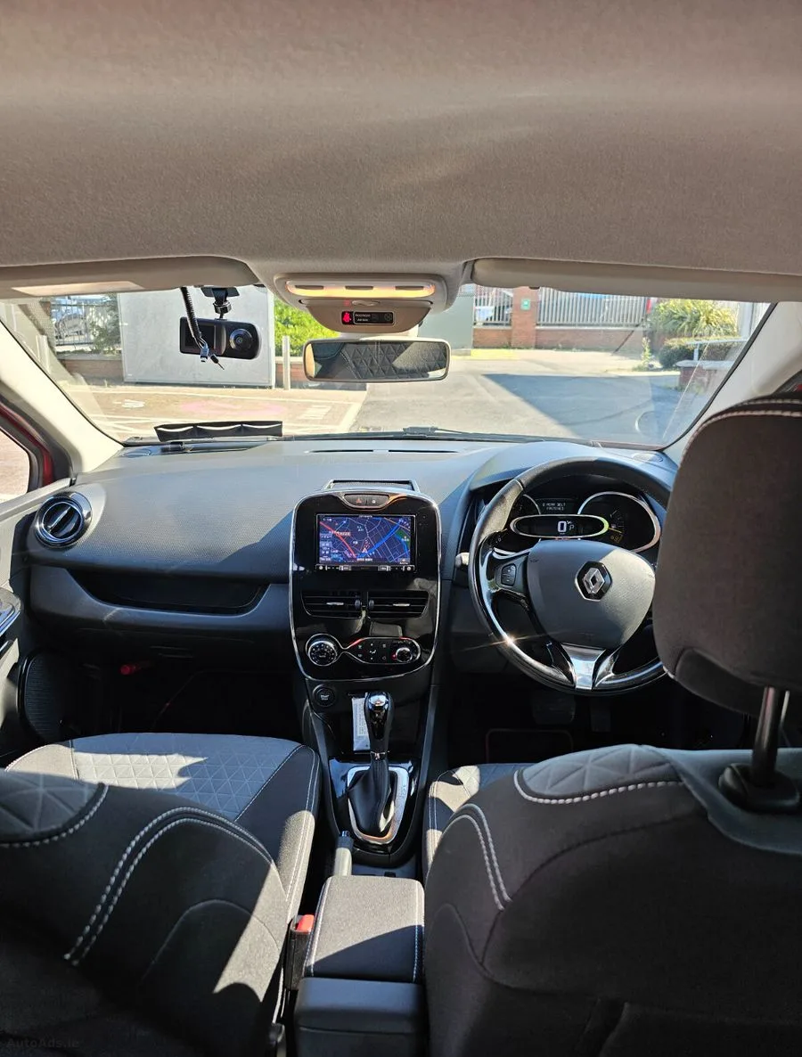 2015 Renault Clio – photo 13