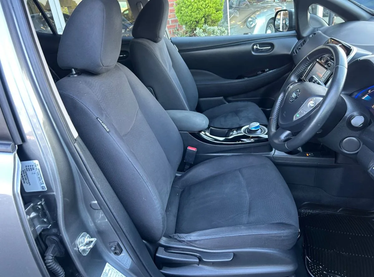 2015 Nissan Leaf – photo 6
