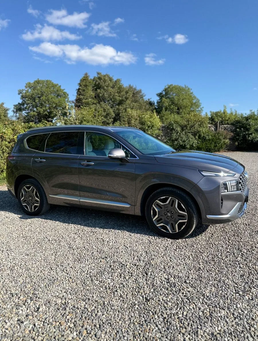 2022 Hyundai Santa Fe – photo 3