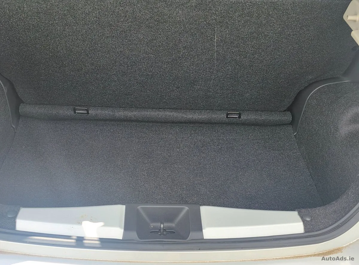 2015 Nissan March – photo 20