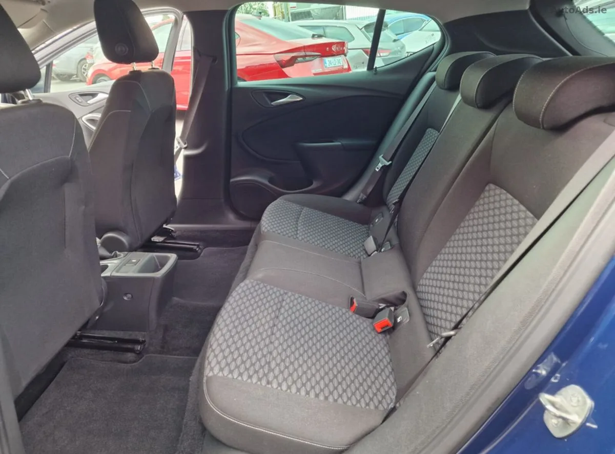 2020 Opel Astra – photo 8