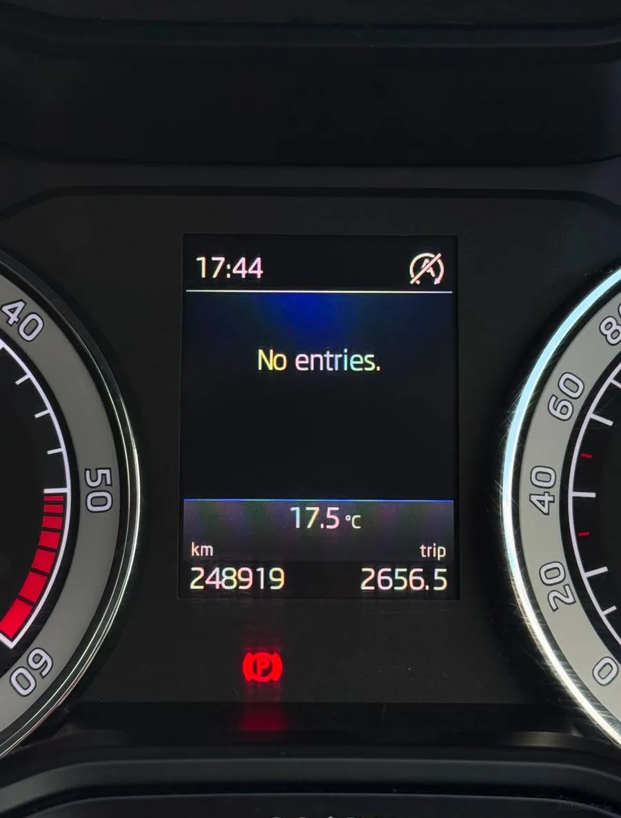 2018 Skoda Superb – photo 15
