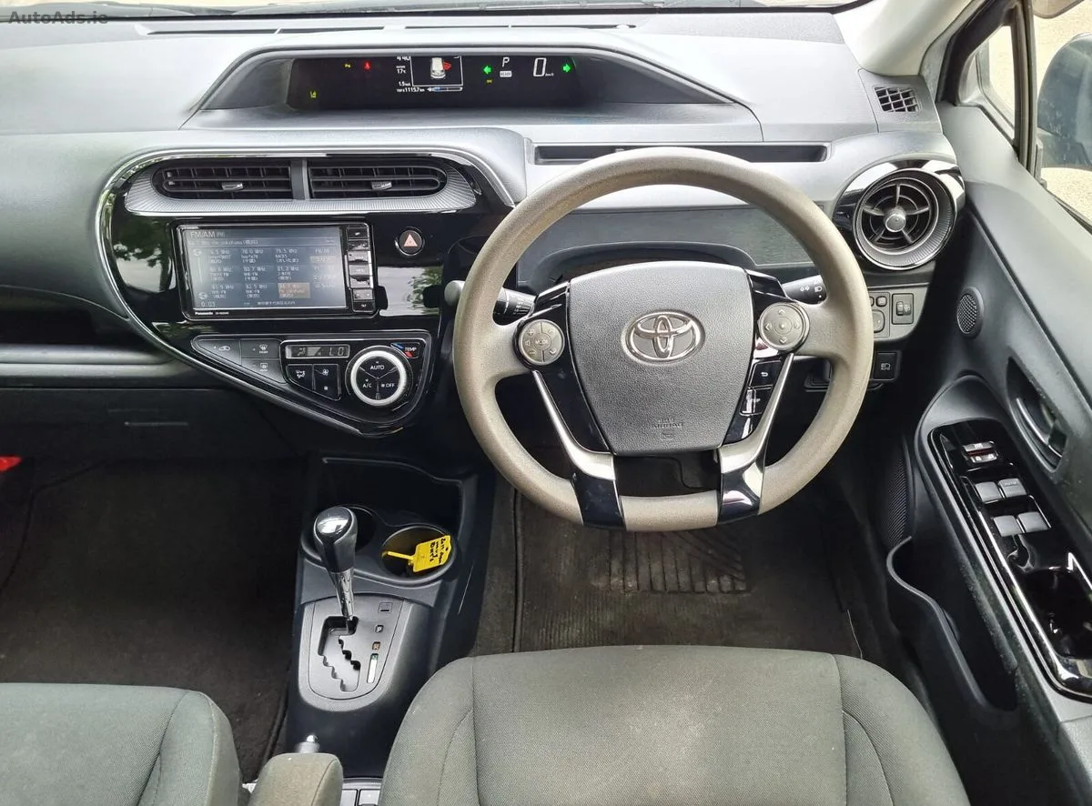 2019 Toyota Aqua – photo 17