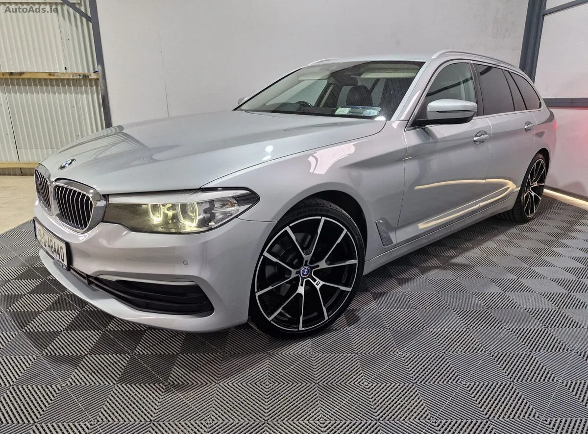 2019 BMW 5-Series – photo 5