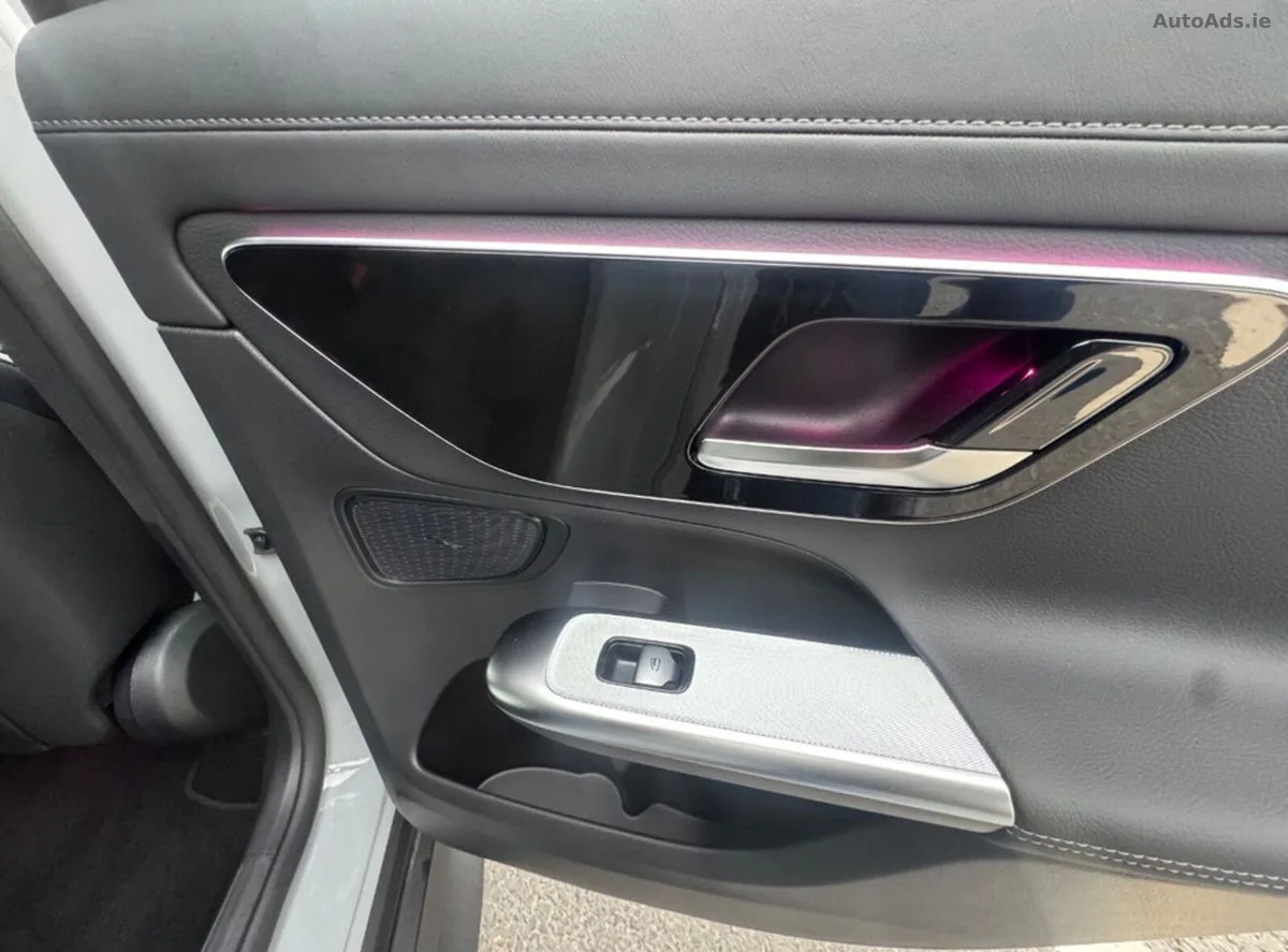 2026 Mercedes-Benz GLC – photo 16