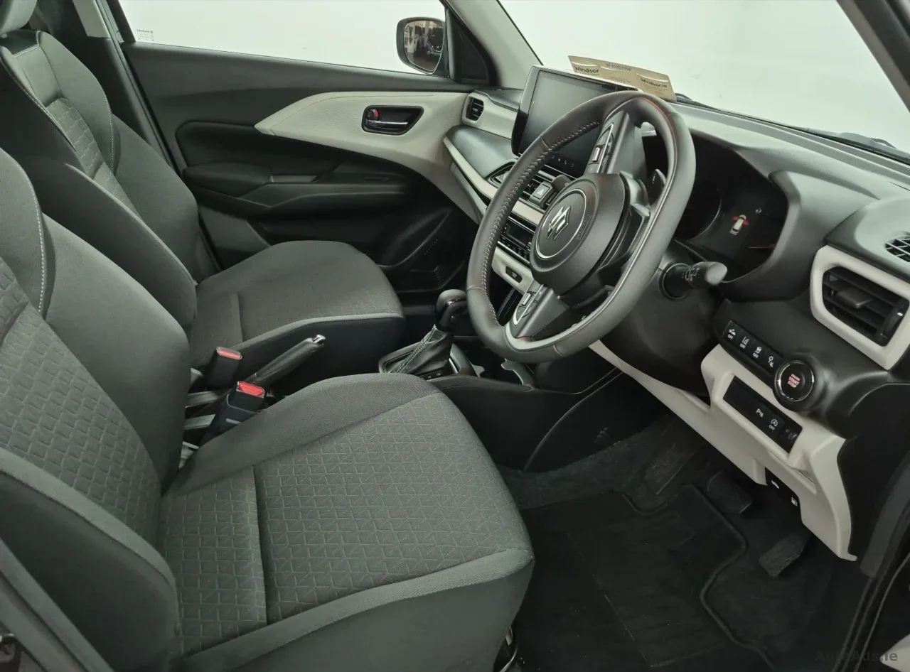 2026 Suzuki Swift – photo 8
