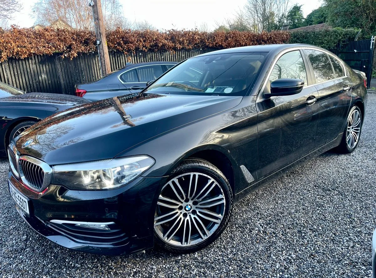 2018 BMW 5-Series – photo 2