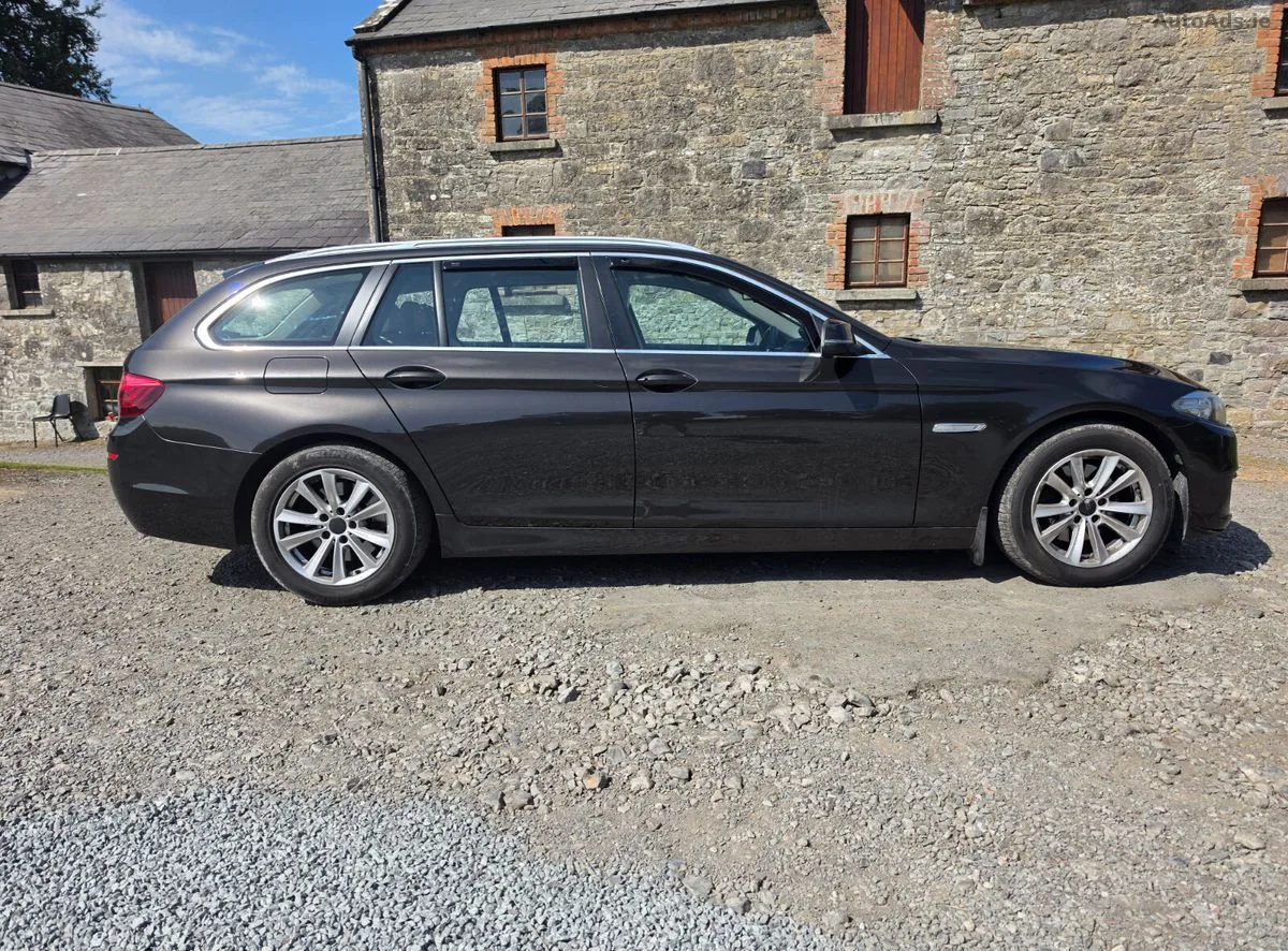 2014 BMW 5-Series – photo 4